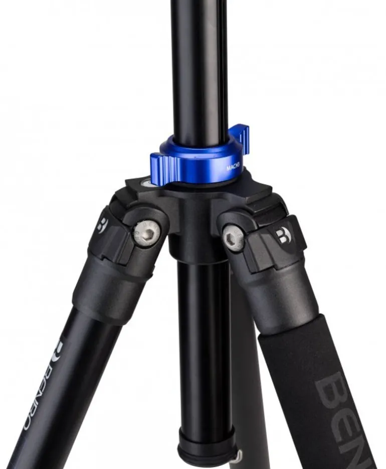 BENRO TREPIED MACH3 SERIE 3 TMA37AL< Pieds Trépieds