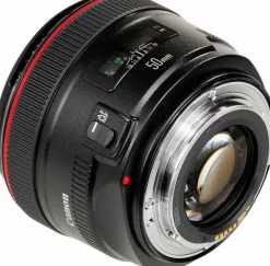 CANON EF 50/1.2 L USM< Focale Fixe