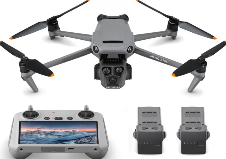 DJI DRONE MAVIC 3 PRO FLY MORE COMBO + RC< Drone