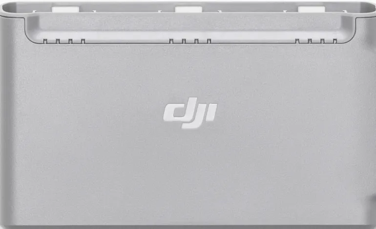 DJI STATION DE CHARGE BIDIRECTIONNELLE< Accessoires