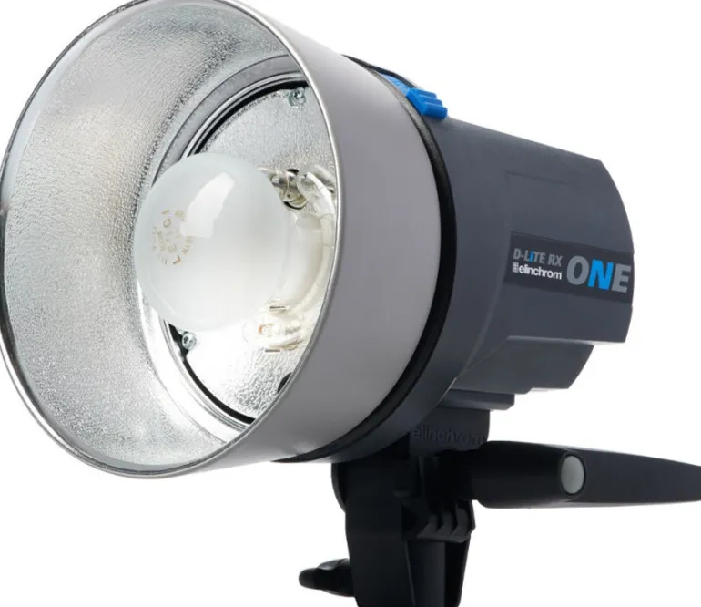 ELINCHROM kit dlite rx 4 box.< Kit Studios