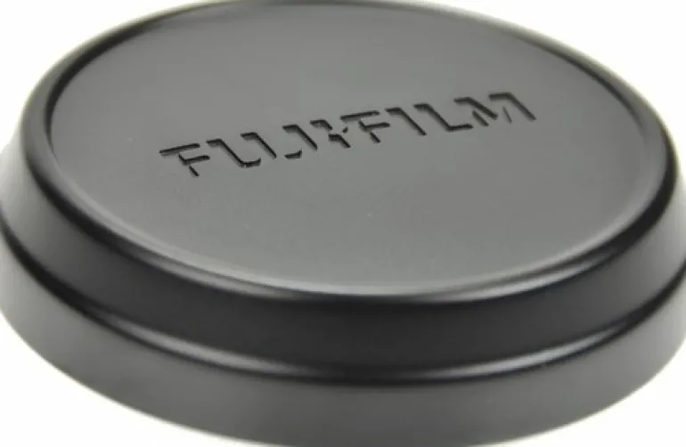 FUJIFILM FUJIBOUCHON OBJECTIF ARRIERE FLCP-X100 NOIR< Accessoires