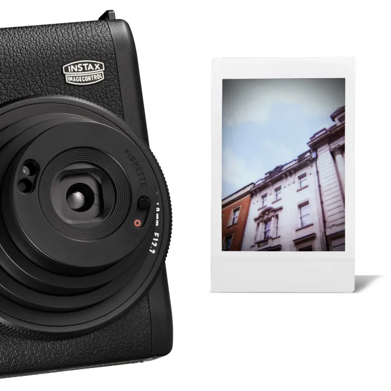 FUJIFILM FUJIINSTAX MINI 99 NOIR< Instantané