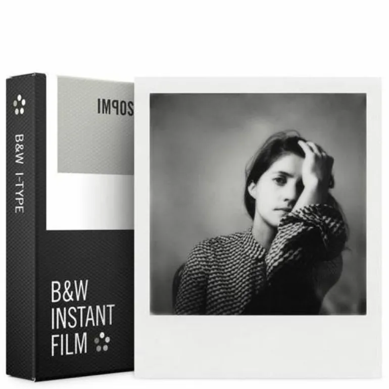IMPOSSIBLE film b/w i-1.< Instantané