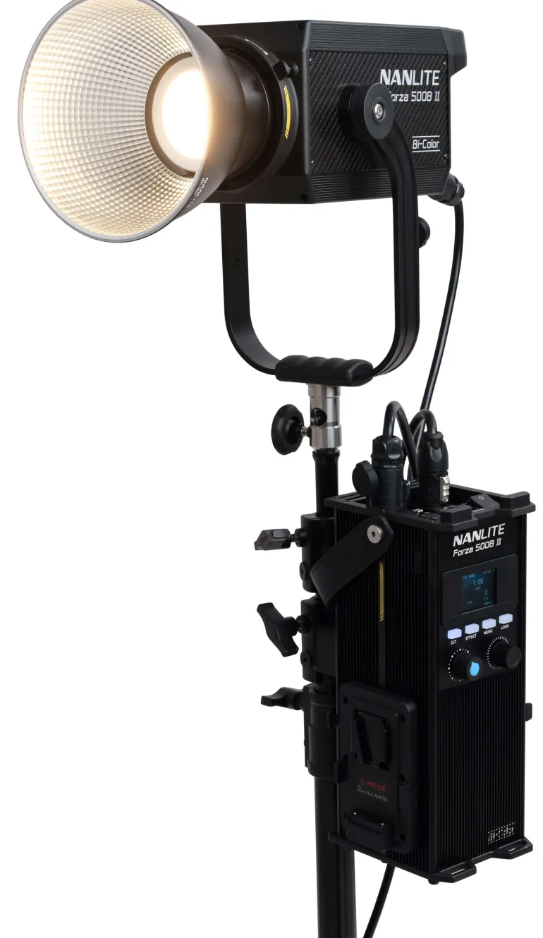 NANLITE FORZA 500B II PROJECTEUR LED BICOLOR< Eclairage Studio