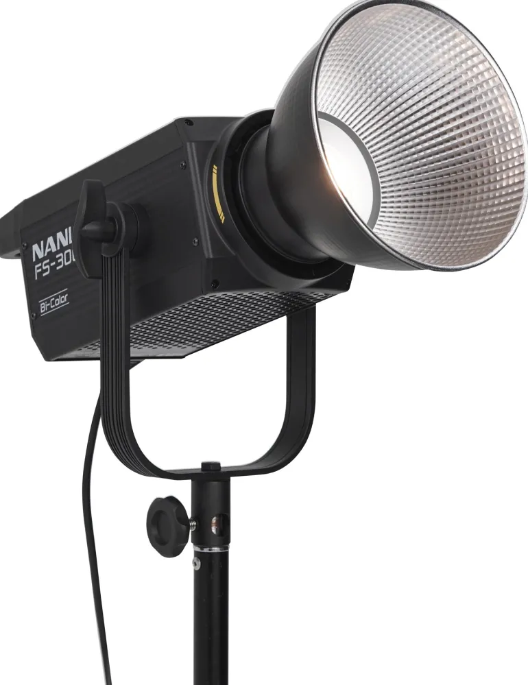NANLITE FS-300B PROJECTEUR LED BICOLOR< Eclairage Studio