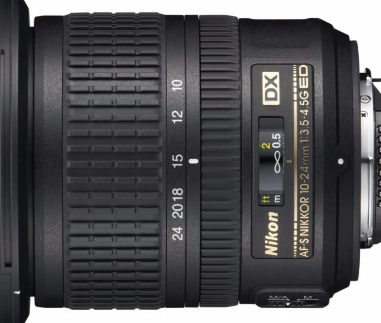 NIKON AF-S DX 10-24/3.5-4.5G IF ED< Zoom