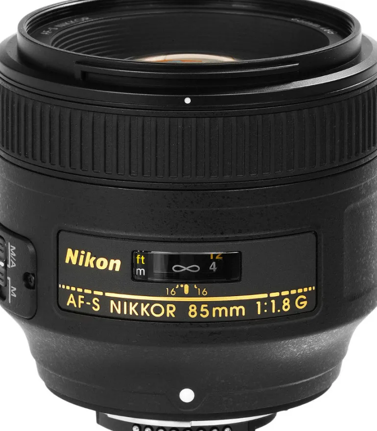 NIKON AF-S 85/1.8G< Focale Fixe