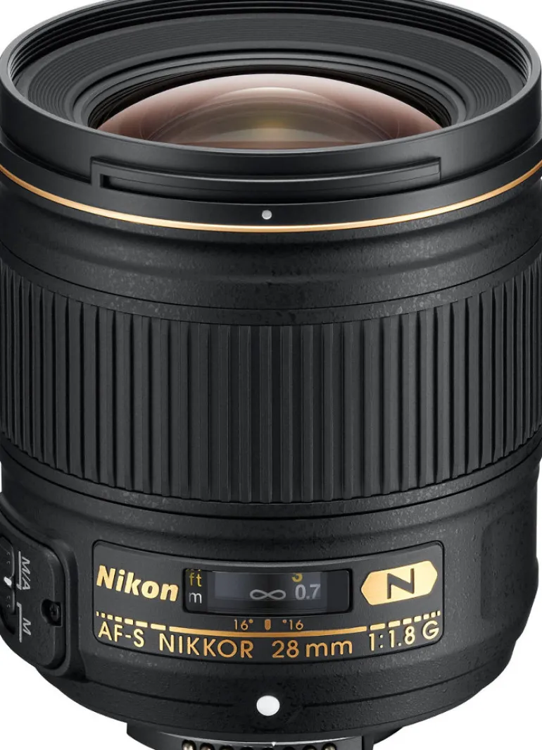 NIKON AF-S 28/1.8G< Focale Fixe