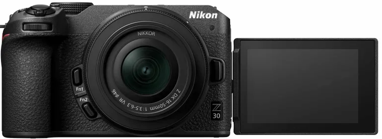 NIKON Z 30 + 16-50 DX< Hybride