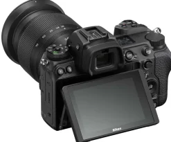NIKON Z6 II + 24-70/4 S< Hybride