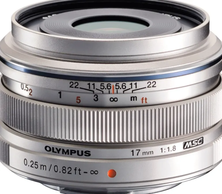 OLYMPUS 17/1.8 M.ZUIKO MICRO 4/3 ARGENT< Focale Fixe
