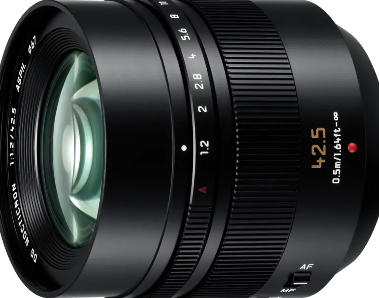 PANASONIC 42.5/1.2 ASPH DG NOCTICRON OIS NOIR< Focale Fixe