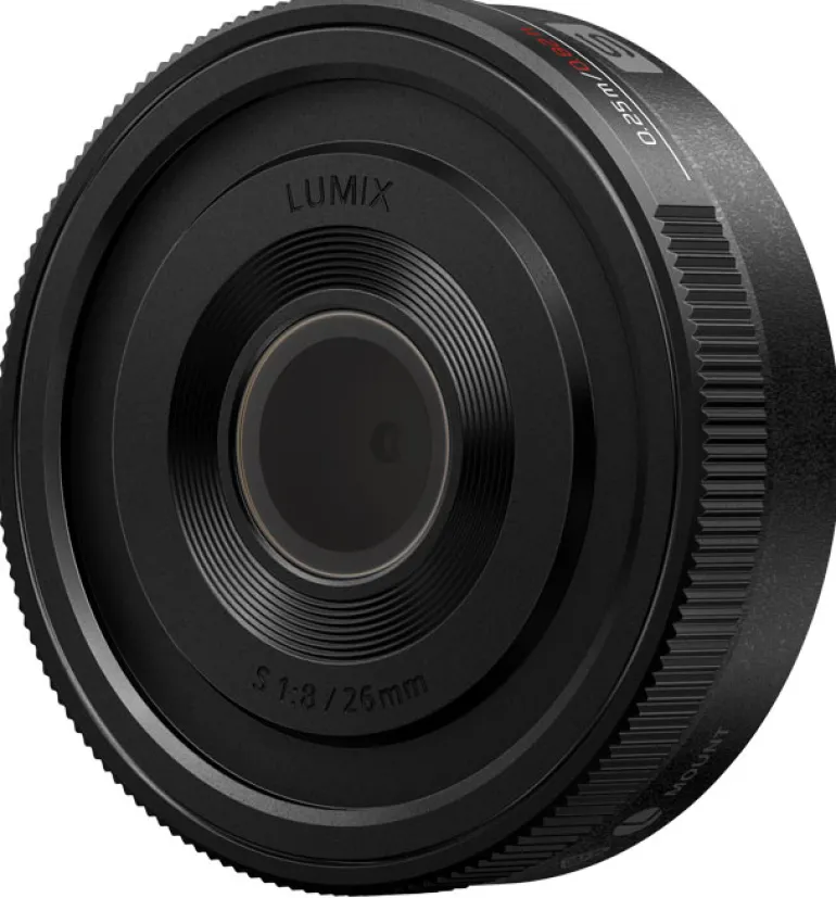 PANASONIC LUMIX S 26/8< Focale Fixe