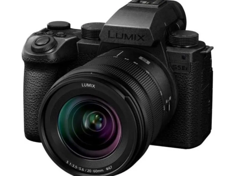 PANASONIC LUMIX S5 II X + 20-60 + 50/1.8< Hybride