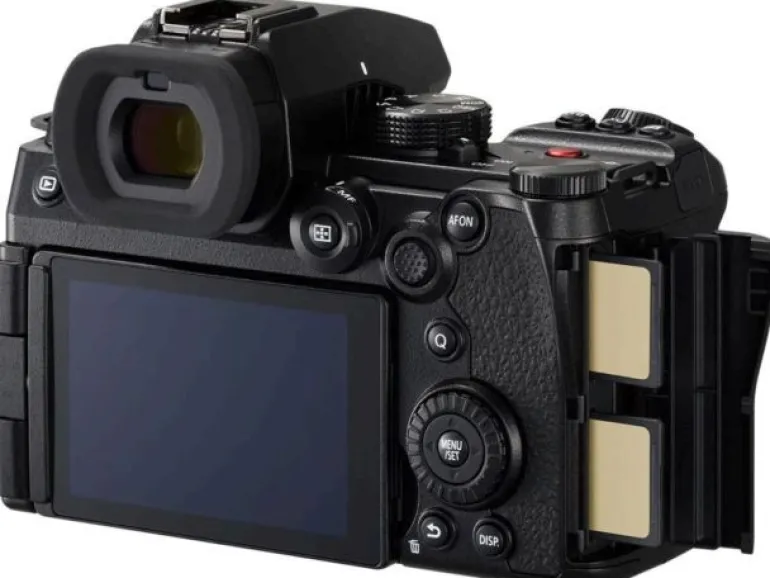 PANASONIC LUMIX S5 II X + 20-60 + 50/1.8< Hybride