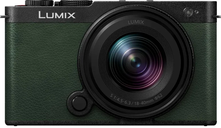 PANASONIC LUMIX S9 VERT + 18-40/4.5-6.3< Hybride