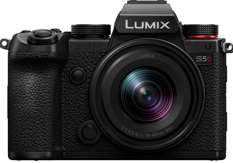PANASONIC LUMIX S5D NOIR + 18-40/4.5-6.3< Hybride