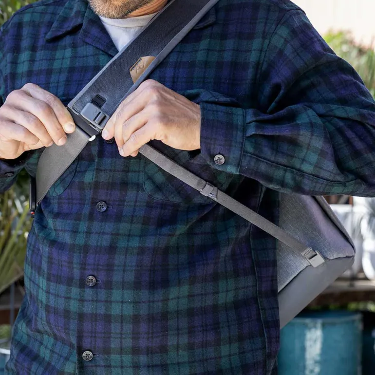 PEAK DESIGN EVERYDAY MESSENGER 13 V2 ASH FOURRE-TOUT< Fourre Tout