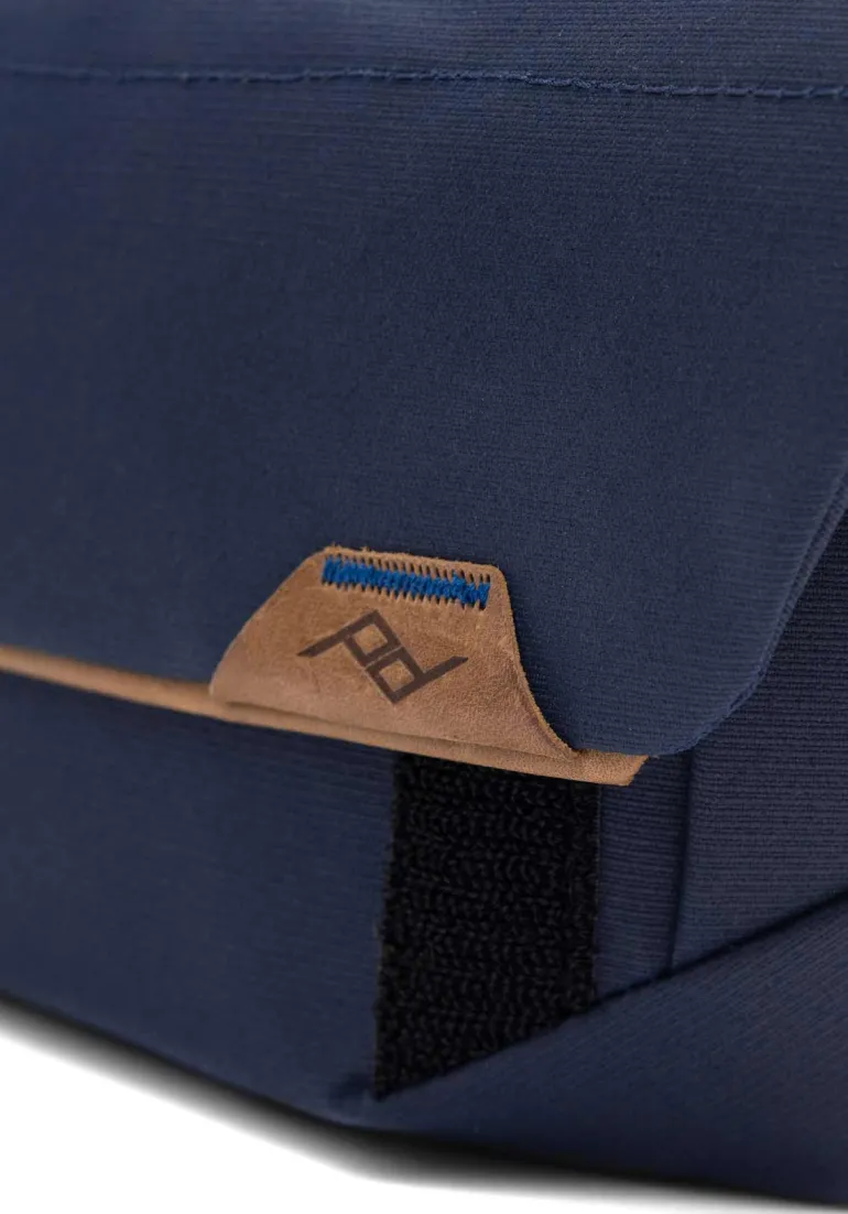PEAK DESIGN THE FIELD POUCH V2 MIDNIGHT FOURRE-TOUT< Fourre Tout