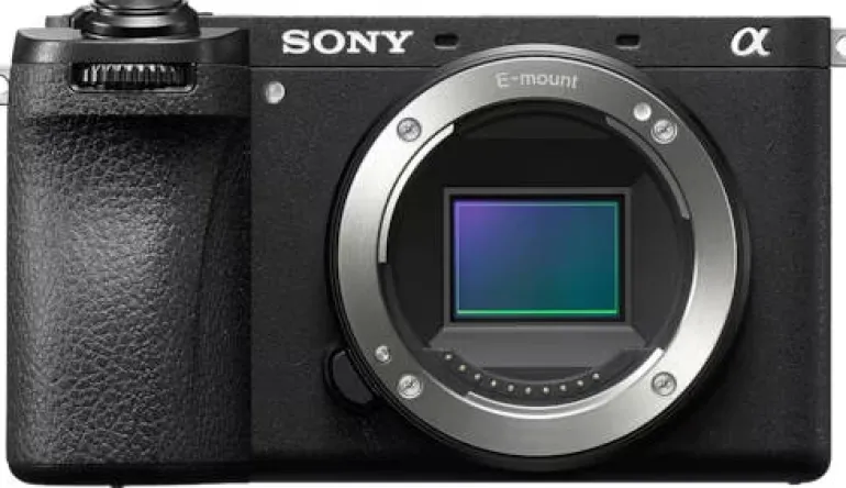 SONY ALPHA 6700 + 18-135< Hybride