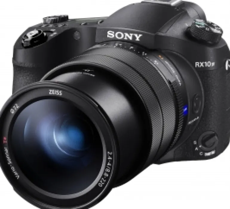 SONY DSC-RX10 IV< Bridge