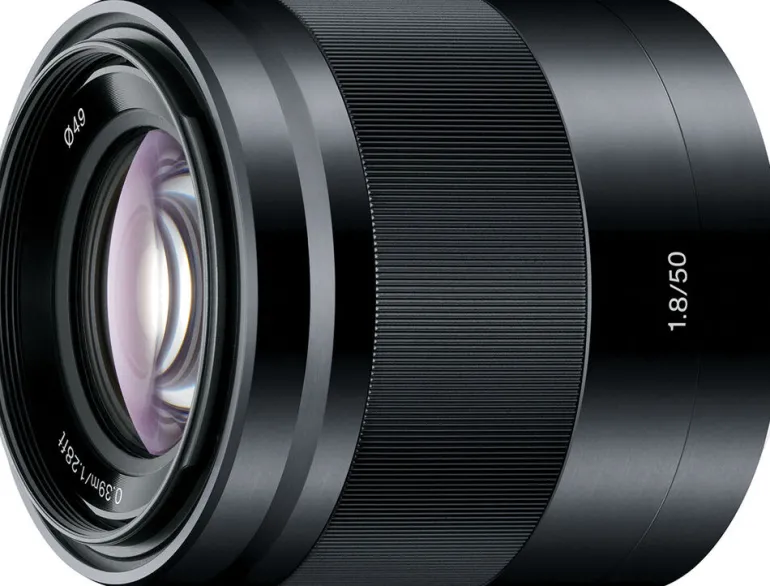 SONY SEL 50/1.8 OSS< Focale Fixe