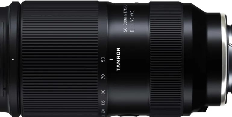 TAMRON 50-300MM F4.5-6.3 DI III VC VXD< Zoom