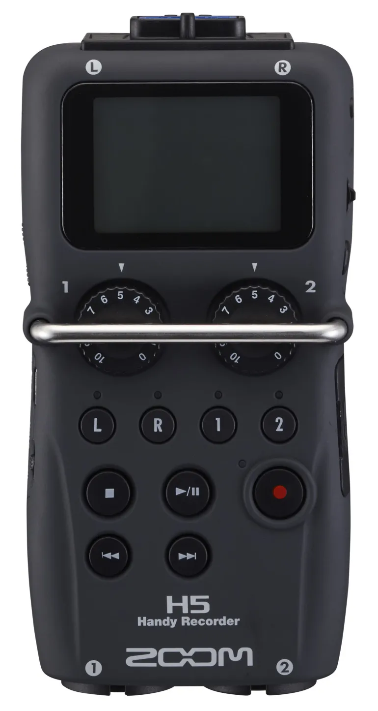 ZOOM ENREGISTREUR NUMERIQUE PORTABLE H5< Accessoires Son